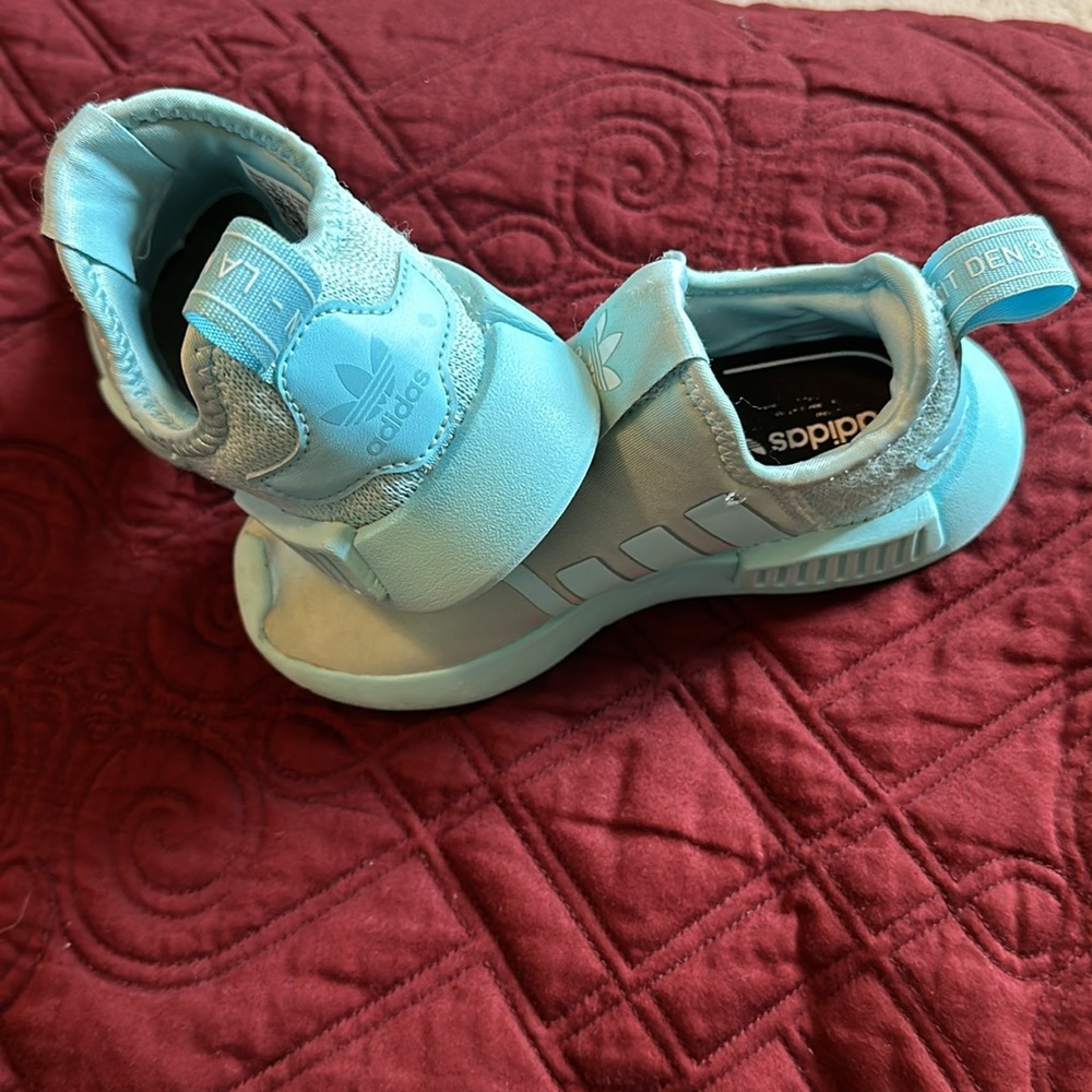 ADIDAS, cute sneakers for girls - Picture 6 of 7
